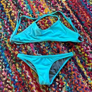 Jolyn SET Europe bottom + Grayson top together size M